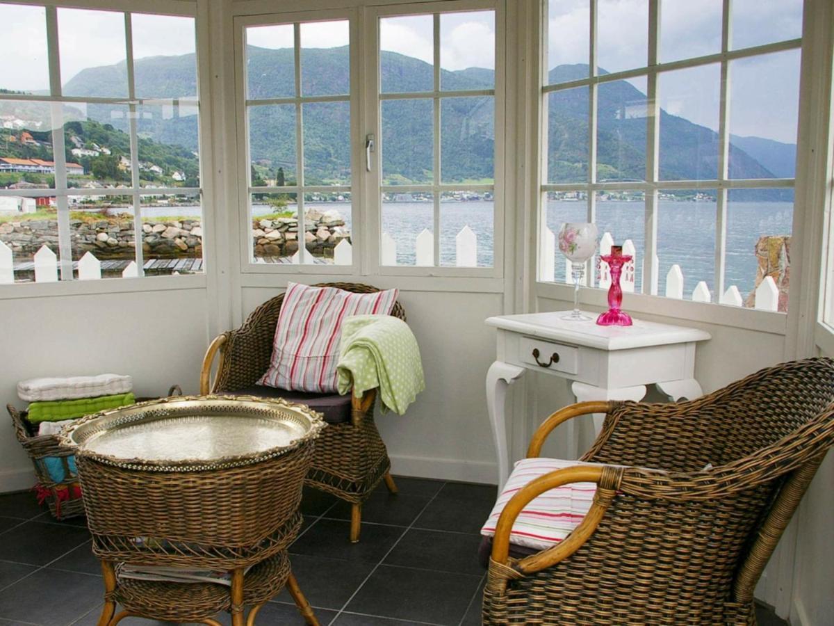 Two-Bedroom Holiday Home In Leikanger Лейкангер Екстериор снимка